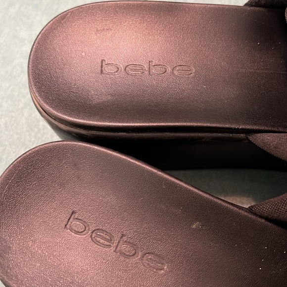 Bebe platform slides - Picture 4 of 10